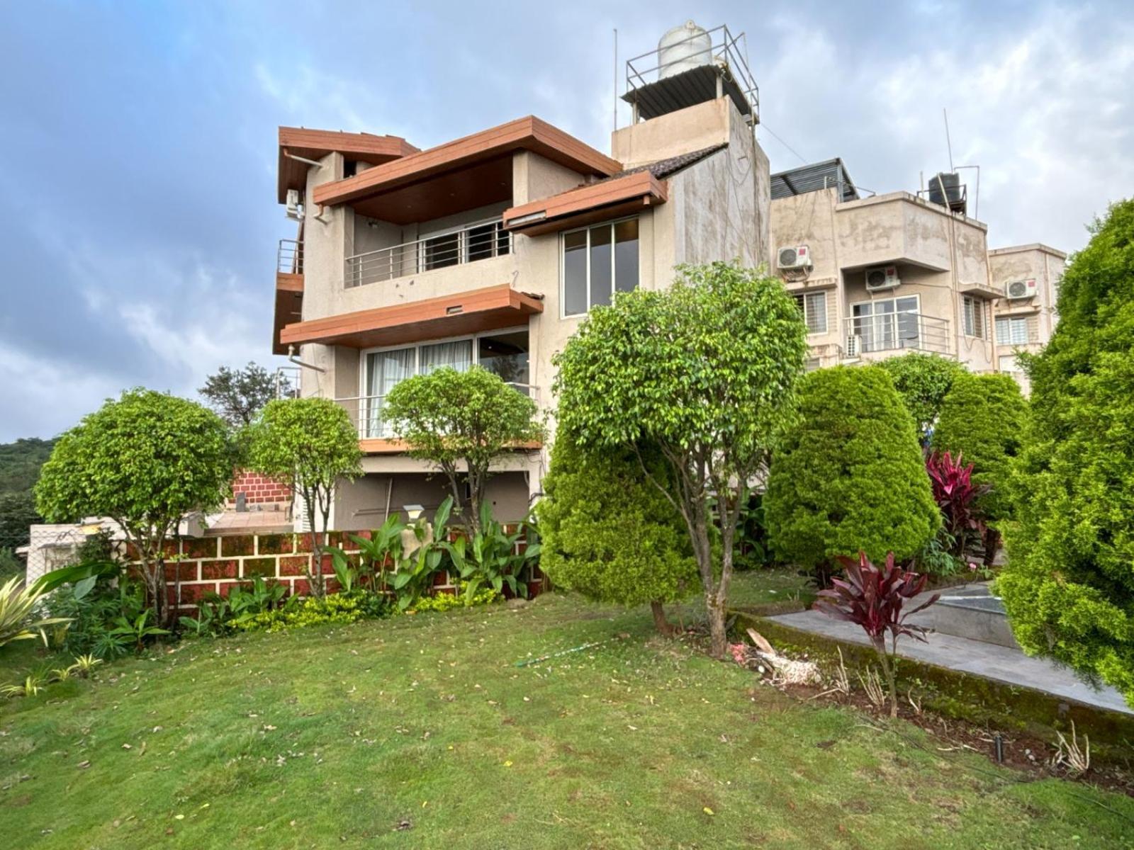 Hillview Rooms By 29 Bungalow Panchgani Εξωτερικό φωτογραφία