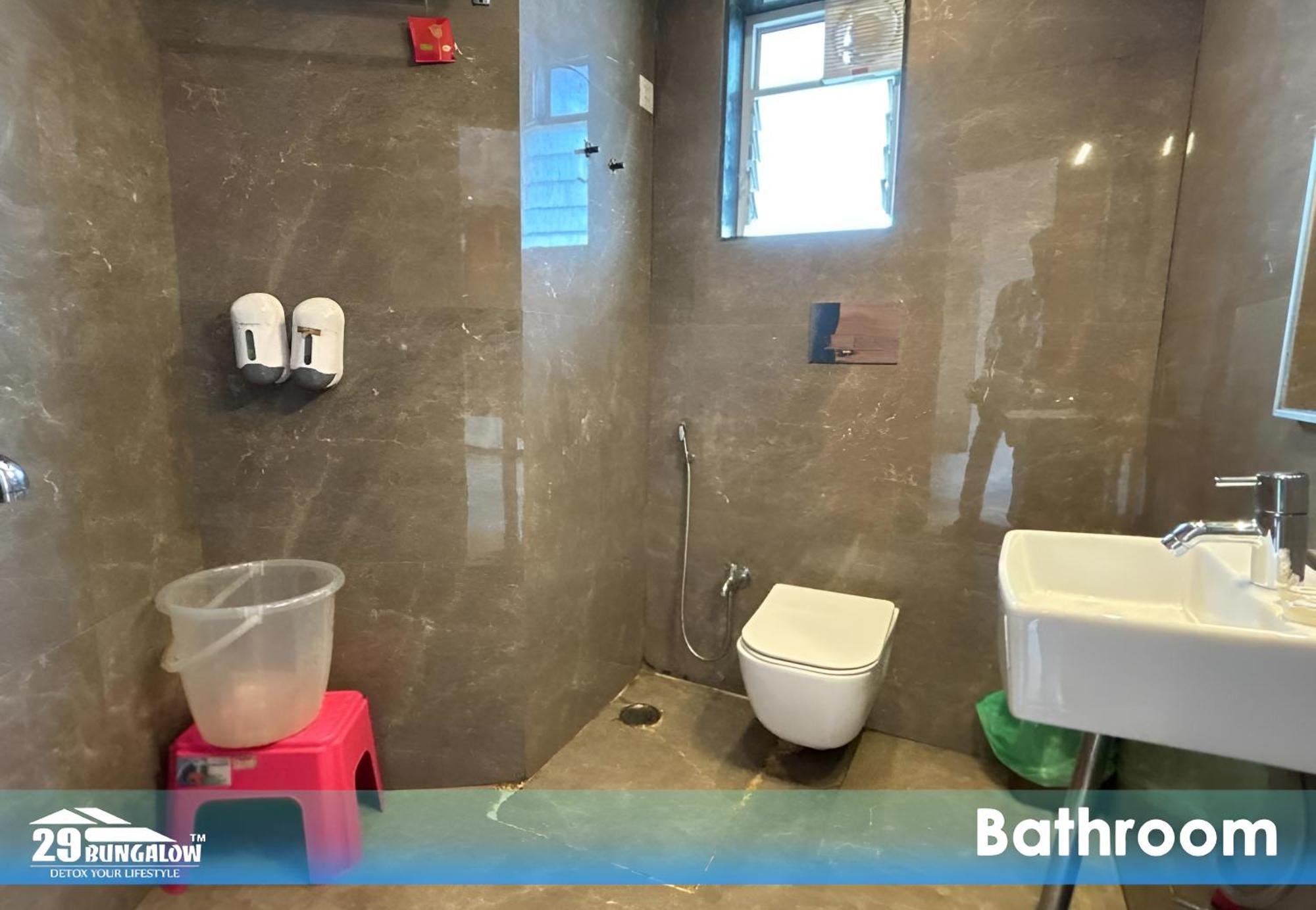 Hillview Rooms By 29 Bungalow Panchgani Εξωτερικό φωτογραφία