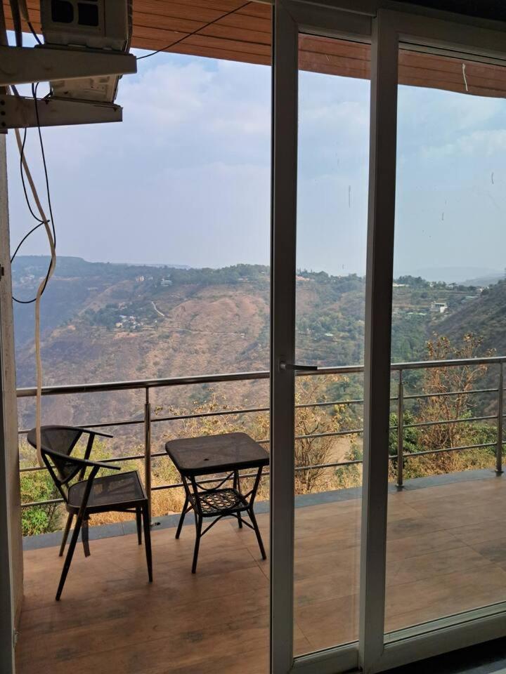 Hillview Rooms By 29 Bungalow Panchgani Εξωτερικό φωτογραφία