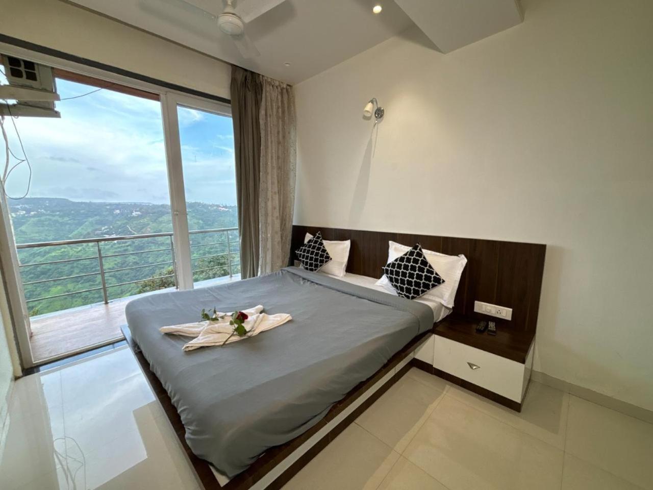 Hillview Rooms By 29 Bungalow Panchgani Εξωτερικό φωτογραφία