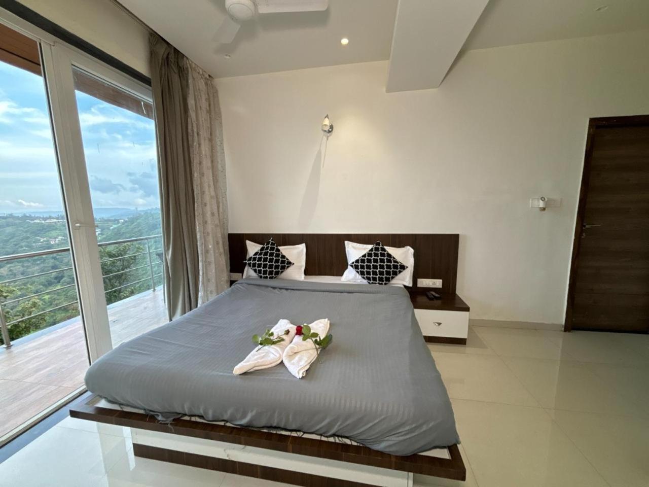 Hillview Rooms By 29 Bungalow Panchgani Εξωτερικό φωτογραφία